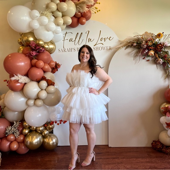 Altar’d State tulle white dress - XL - Picture 4 of 5